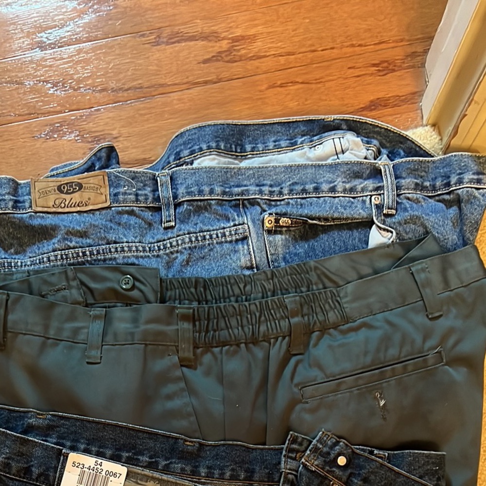 2 pants